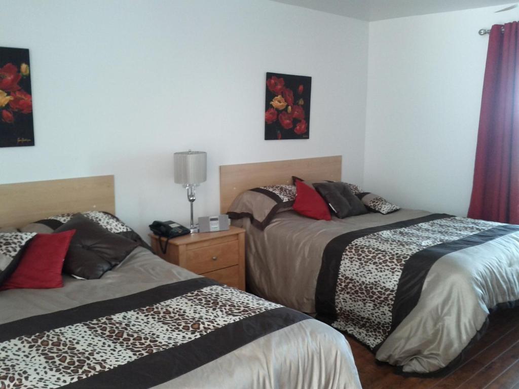 Motel Lac St-Jean Шамбор Номер фото